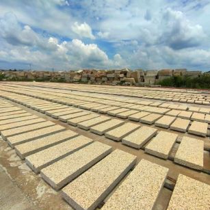 廊坊 黄金麻荔枝面花岗岩石材地铺石防护中