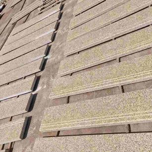 廊坊 黄金麻花岗岩光面楼梯踏步