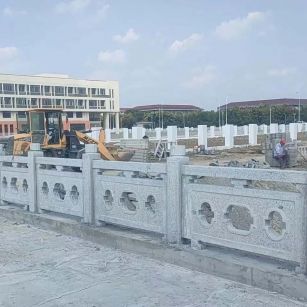 廊坊 白麻花岗岩荔枝面河道栏杆