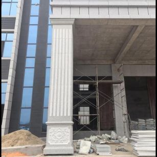 廊坊 芝麻白光面花岗岩门楼大柱（罗马柱）配雕花底座