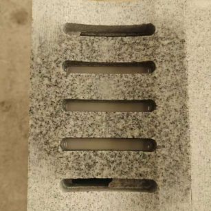 廊坊 芝麻白拉丝面花岗岩U型开槽排水槽