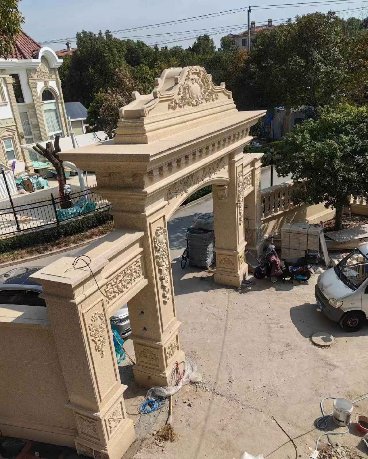 廊坊 黄金麻荔枝面花岗岩别墅门楼