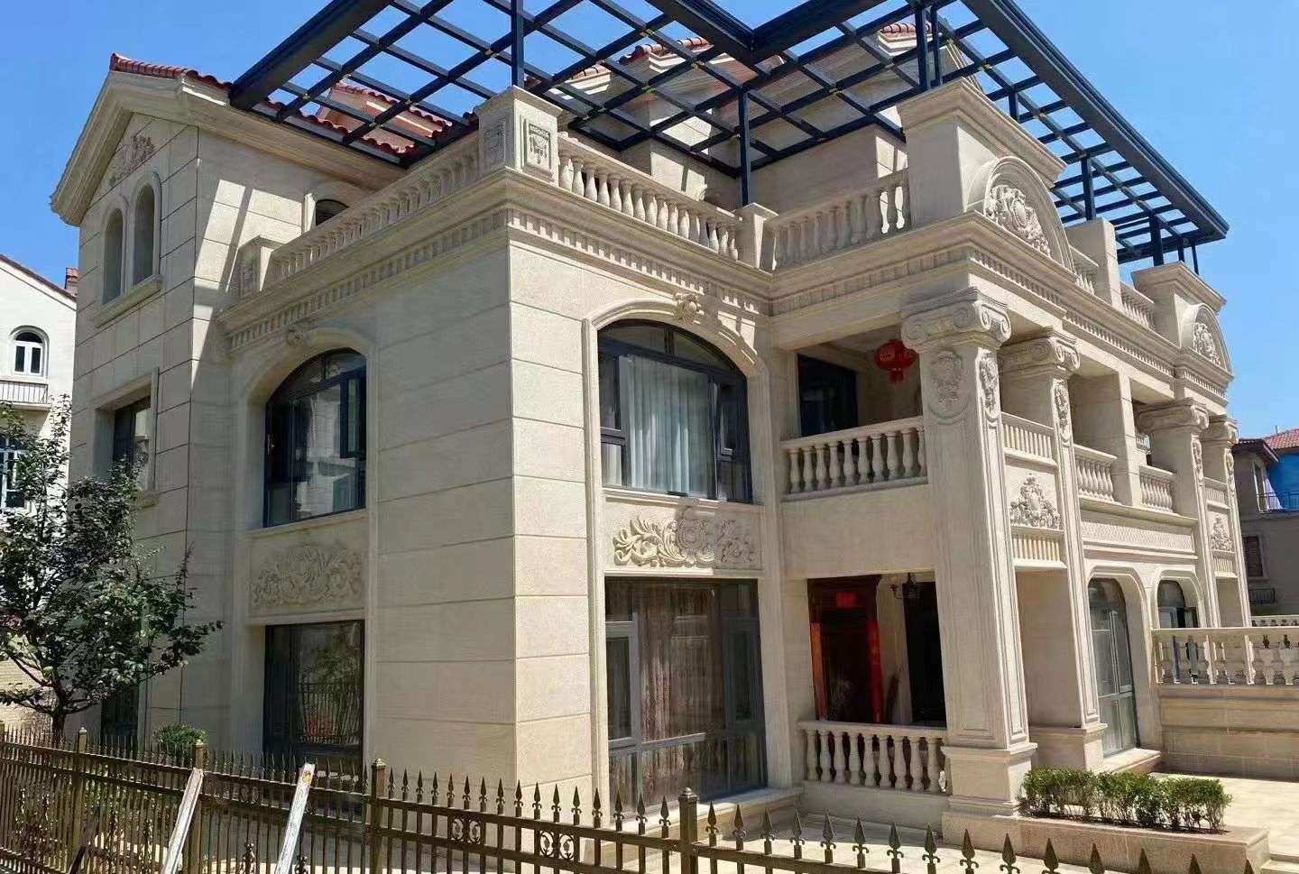 廊坊 黄金麻花岗岩荔枝面别墅外墙干挂