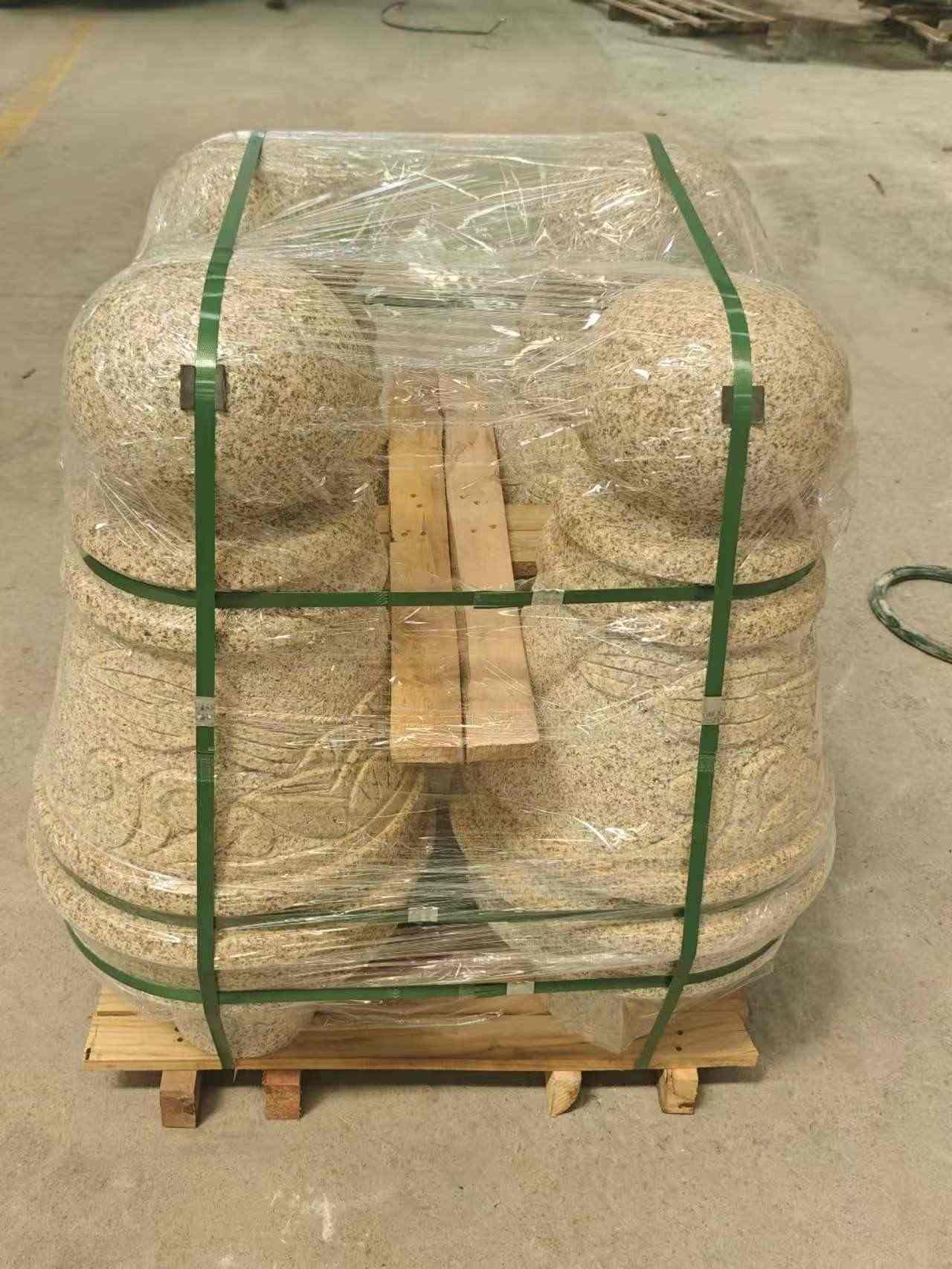 廊坊 黄金麻异形定制雕花——棒棒糖挡车柱