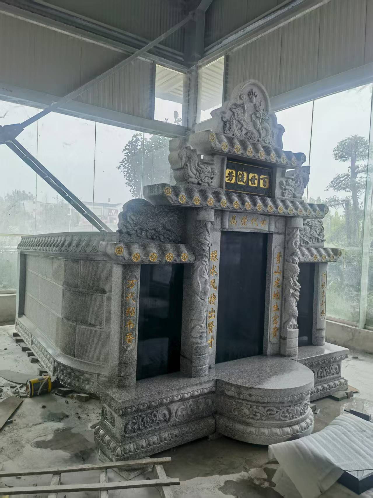 廊坊 芝麻白墓碑效果展示图