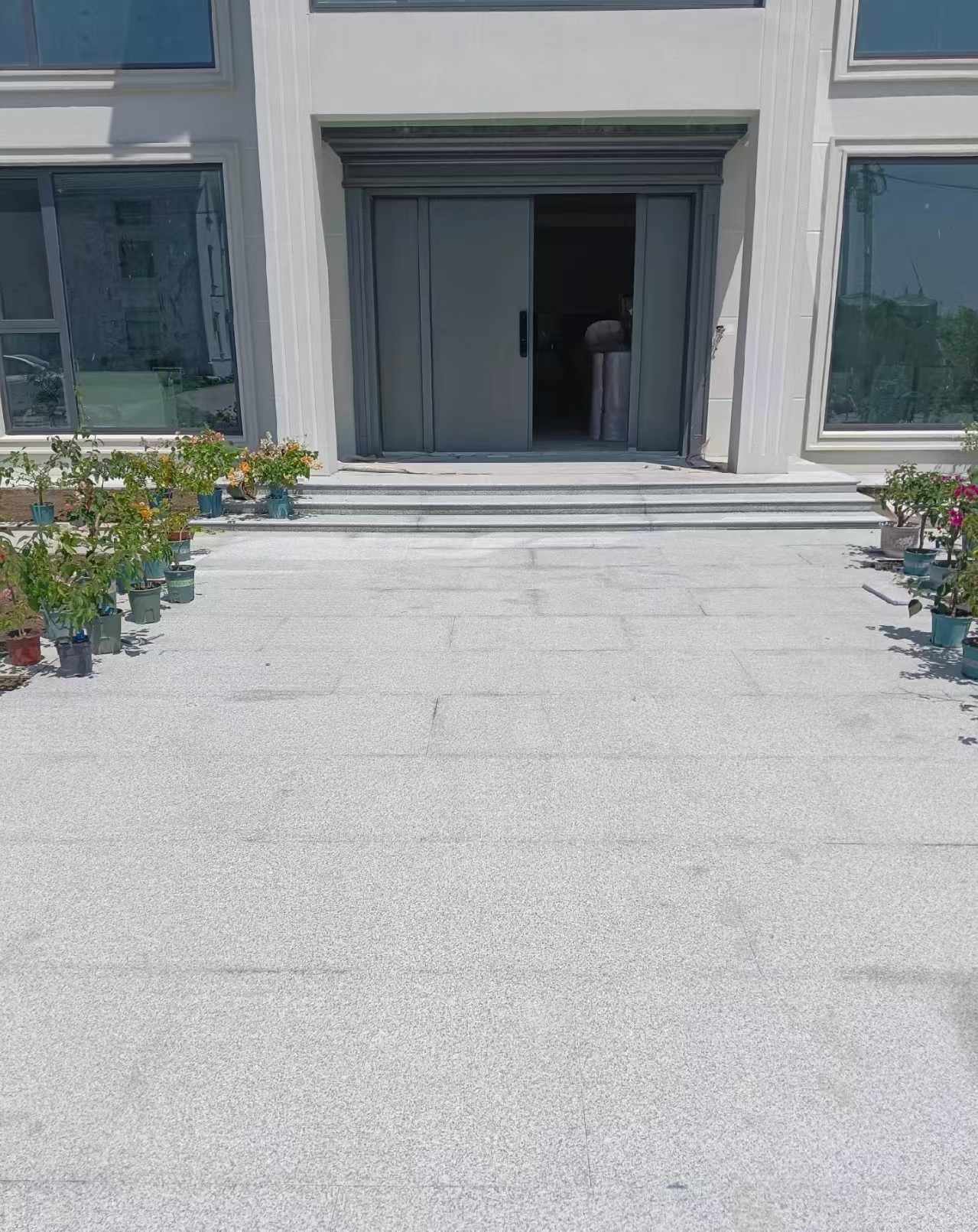 廊坊 芝麻白花岗岩地铺石地面铺装