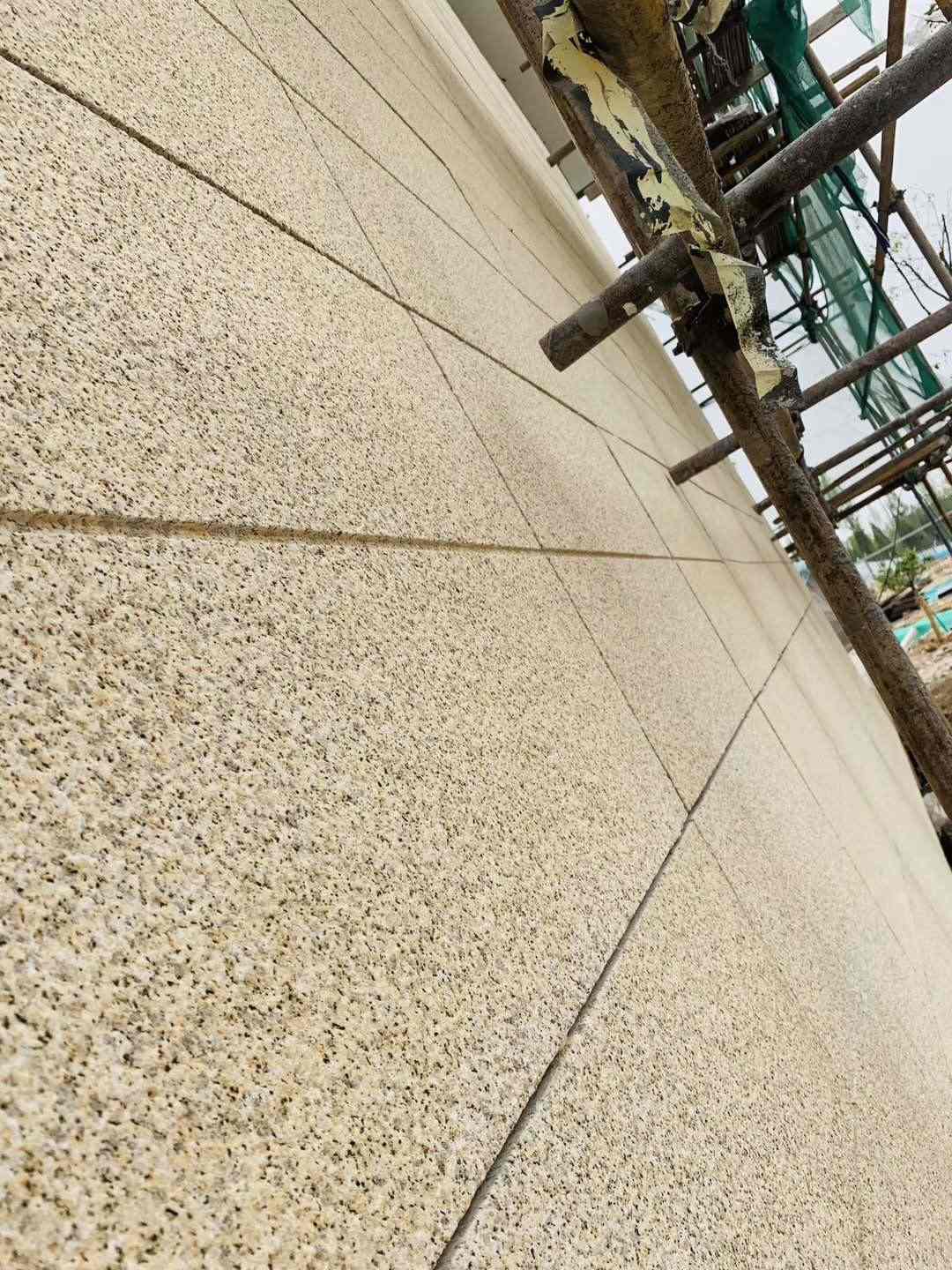 廊坊 黄金麻花岗岩荔枝面外墙干挂石材效果示例